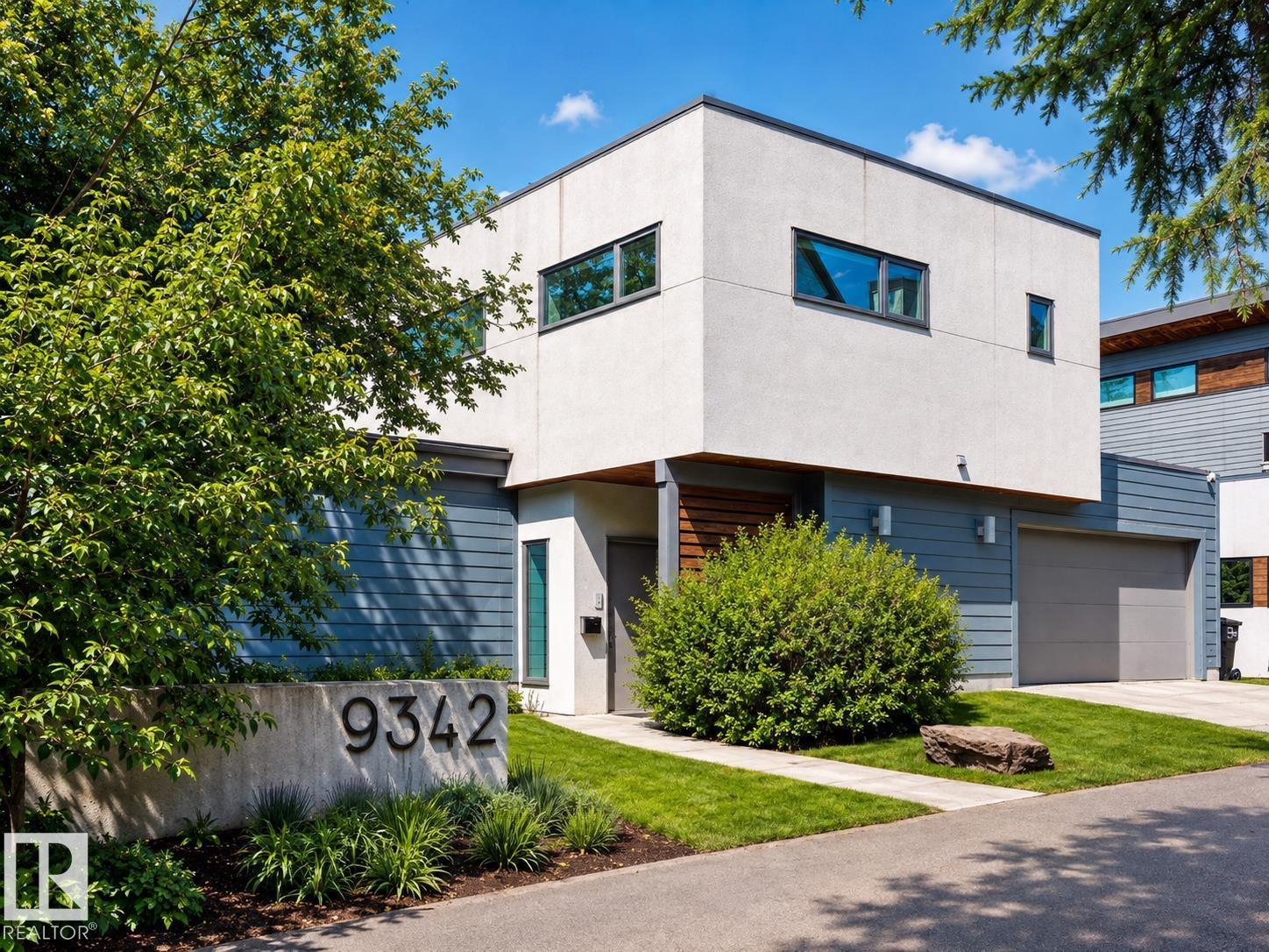 9342 83 Av Nw, Edmonton, Alberta  T6C 1B8 - Photo 2 - E4502501