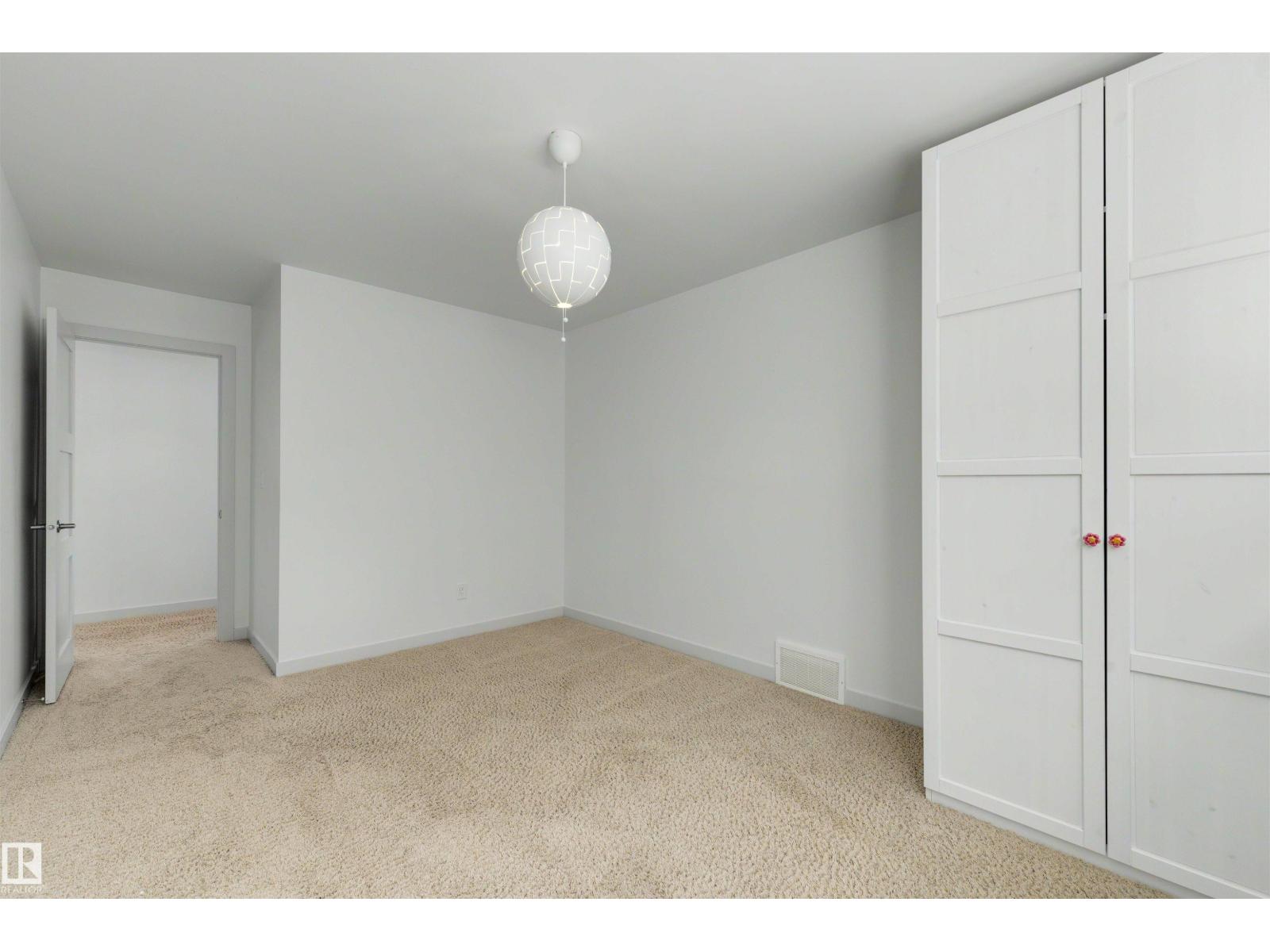9342 83 Av Nw, Edmonton, Alberta  T6C 1B8 - Photo 29 - E4502501