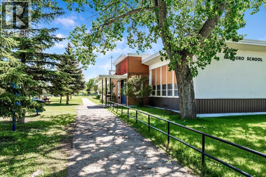 1032 89 Avenue Sw, Calgary, Alberta  T2v 0W4 - Photo 34 - A2318175