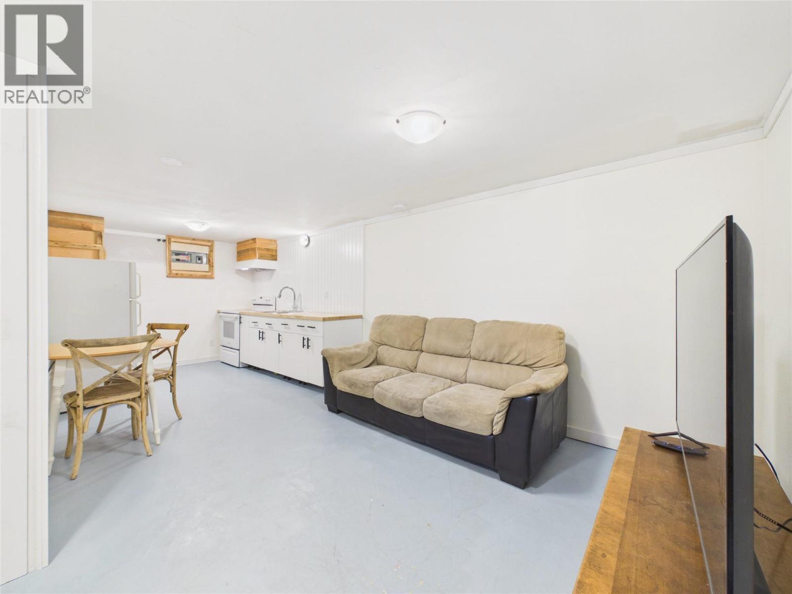 912 8th Street S, Cranbrook, British Columbia  V1C 1P6 - Photo 51 - 10396895