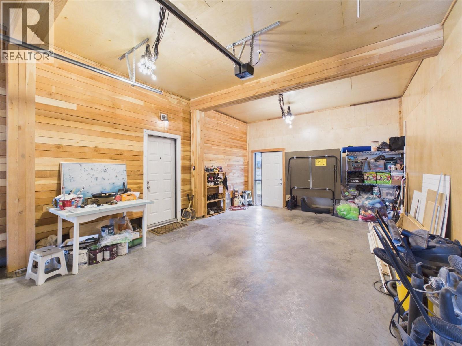 912 8th Street S, Cranbrook, British Columbia  V1C 1P6 - Photo 57 - 10396895