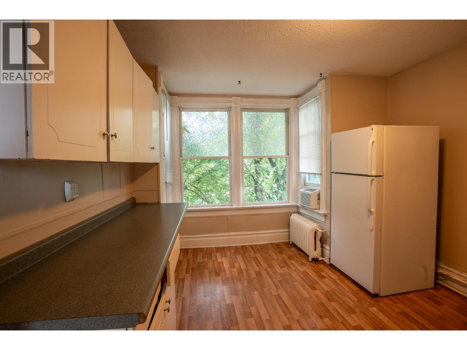 32 Battle Street W, Kamloops, British Columbia  V2C 1G6 - Photo 8 - 10396918