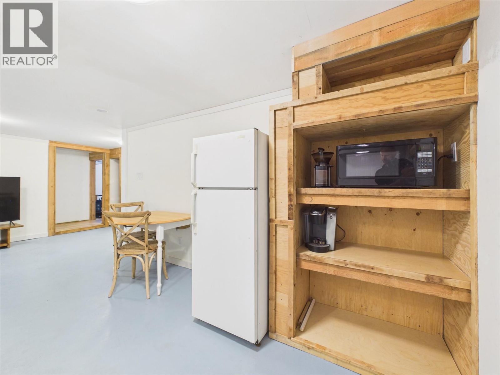912 8th Street S, Cranbrook, British Columbia  V1C 1P6 - Photo 54 - 10396895