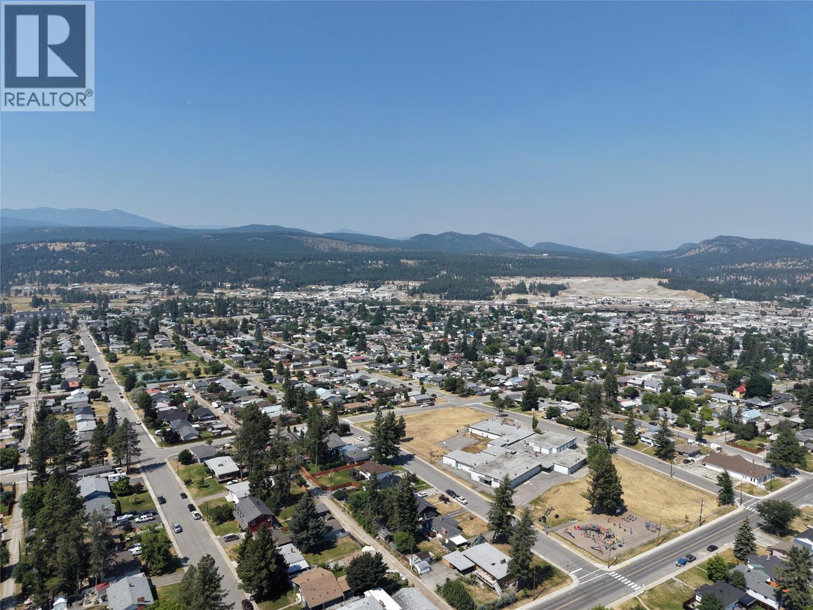 912 8th Street S, Cranbrook, British Columbia  V1C 1P6 - Photo 73 - 10396895