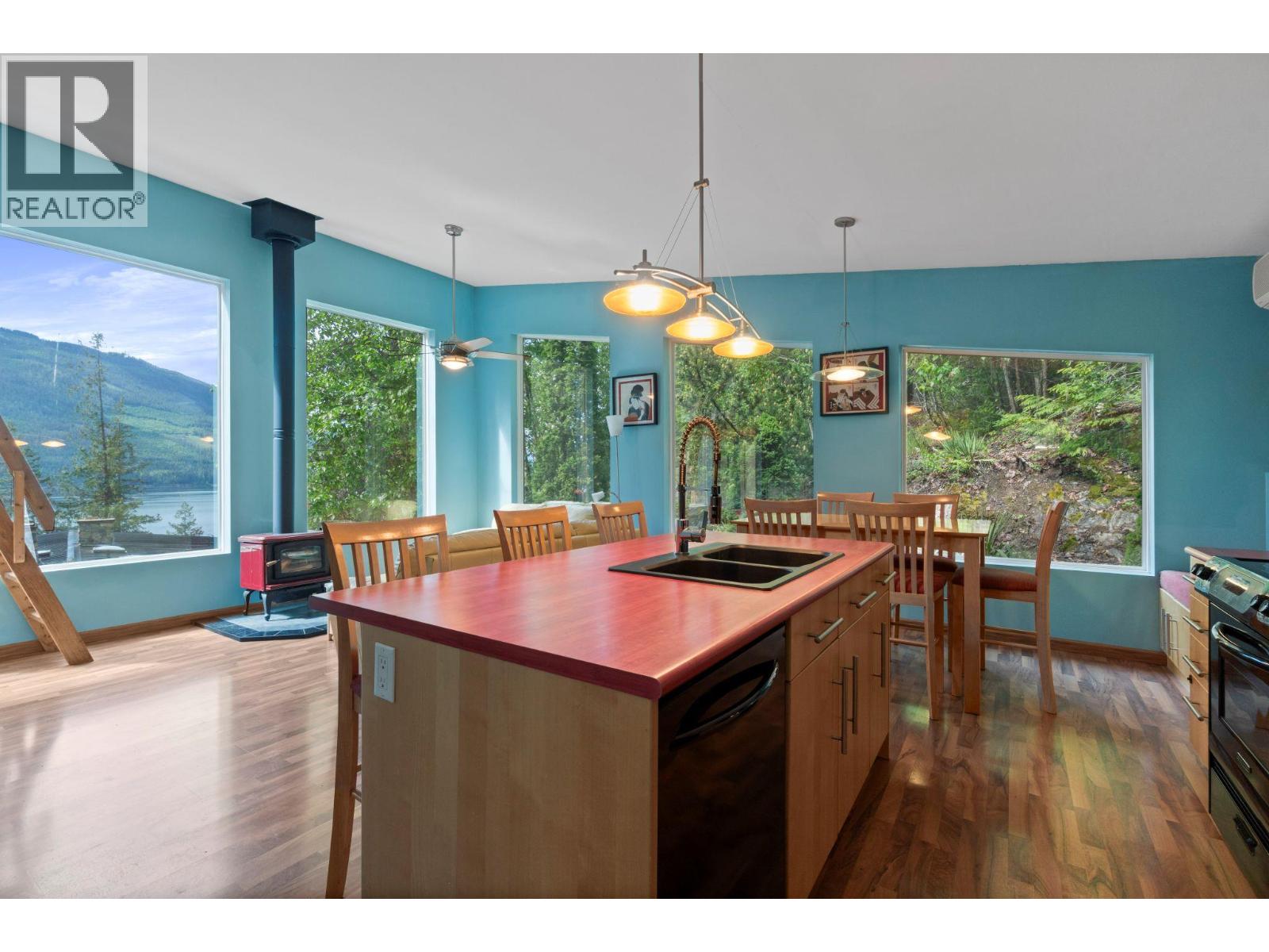 5773 Sunnybrae Canoe Point Road, Tappen, British Columbia  V0E 2X1 - Photo 62 - 10386387
