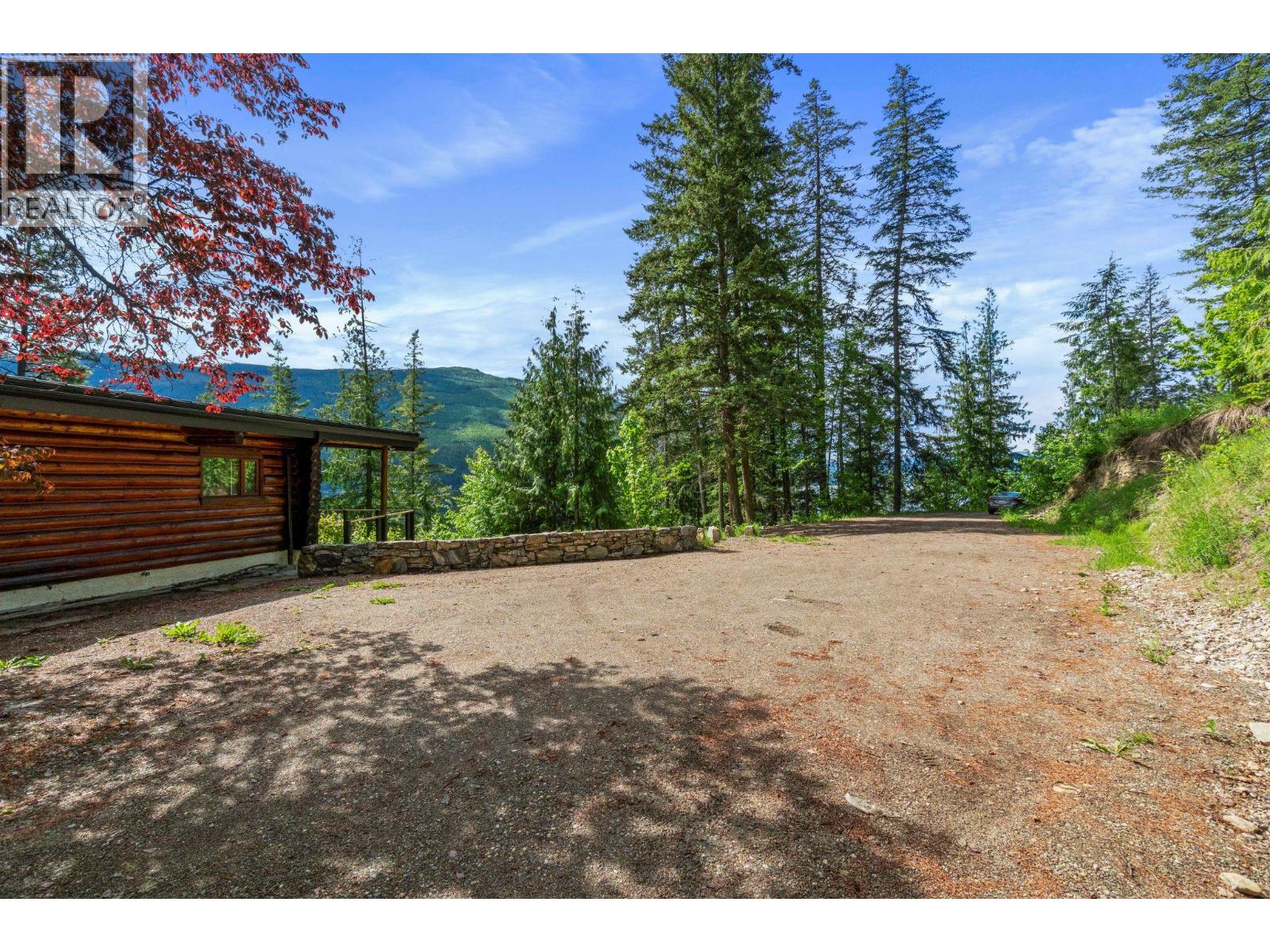 5773 Sunnybrae Canoe Point Road, Tappen, British Columbia  V0E 2X1 - Photo 86 - 10386387
