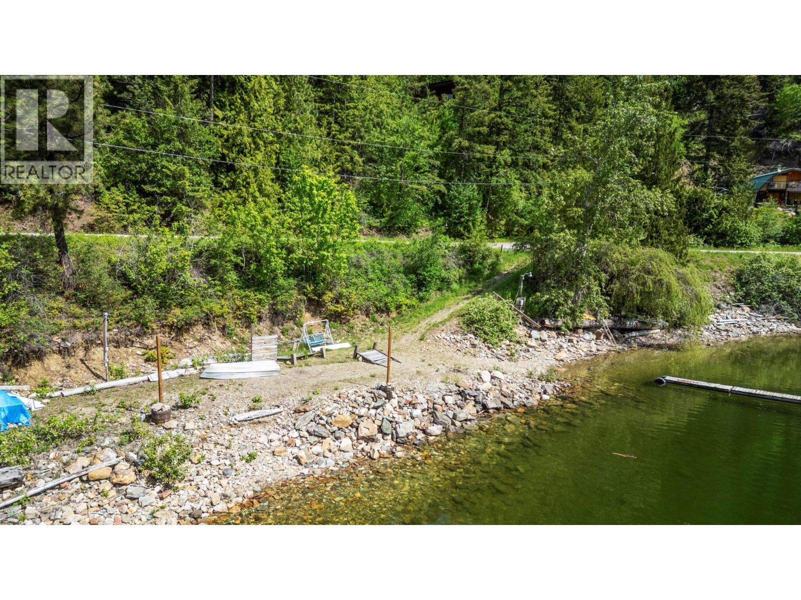 5773 Sunnybrae Canoe Point Road, Tappen, British Columbia  V0E 2X1 - Photo 83 - 10386387