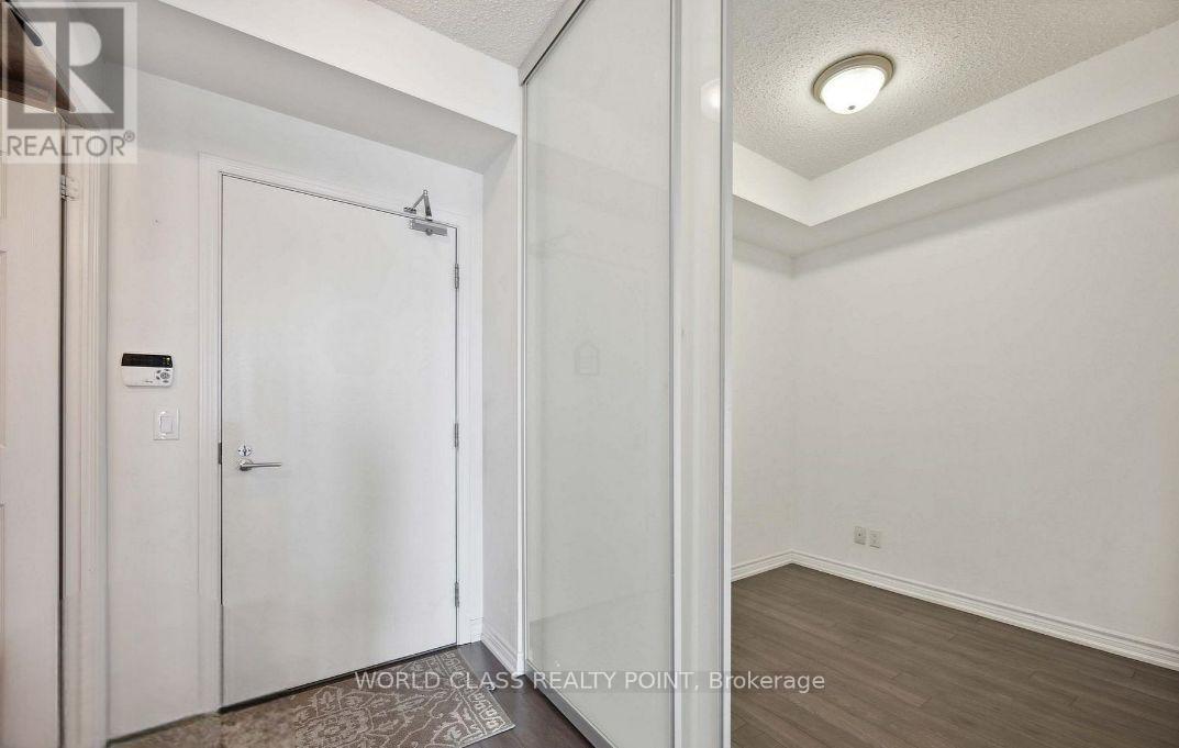 806 - 15 James Finlay Way, Toronto, Ontario  M3M 0B3 - Photo 6 - W13647712