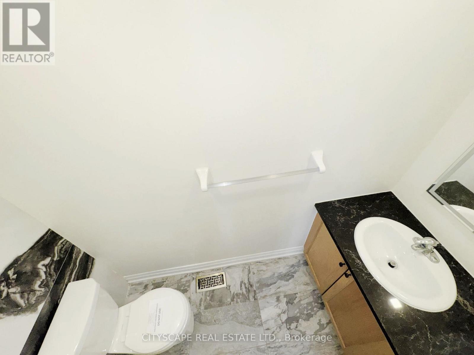 6 Jenna Court, Brampton, Ontario  L6R 3P5 - Photo 19 - W13647728