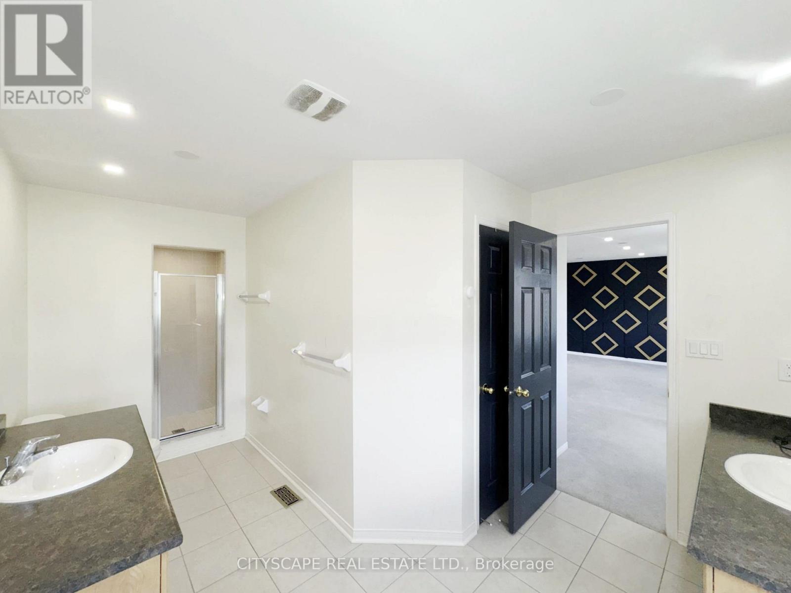 6 Jenna Court, Brampton, Ontario  L6R 3P5 - Photo 25 - W13647728