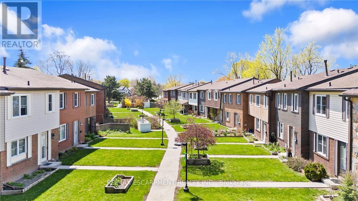 11 - 2825 Gananoque Drive, Mississauga, Ontario  L5N 1V6 - Photo 33 - W13647738