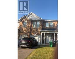 9 FARTHINGALE CRESCENT, Brampton, Ontario