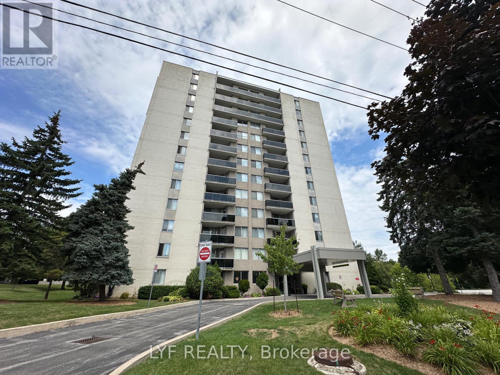 401 - 81 Millside Drive, Milton, Ontario  L9T 3X4 - Photo 21 - W13647754