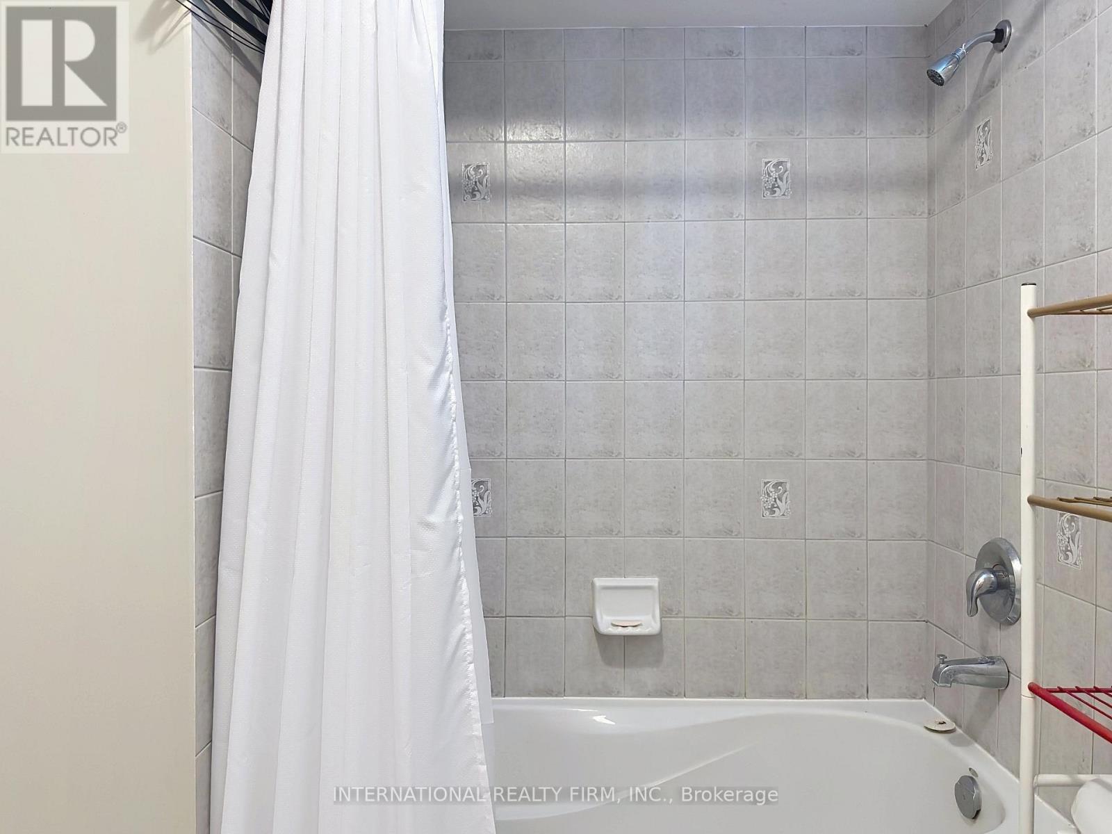 966 Shore Lane, Wasaga Beach, Ontario  L9Z 2B4 - Photo 43 - S13219460