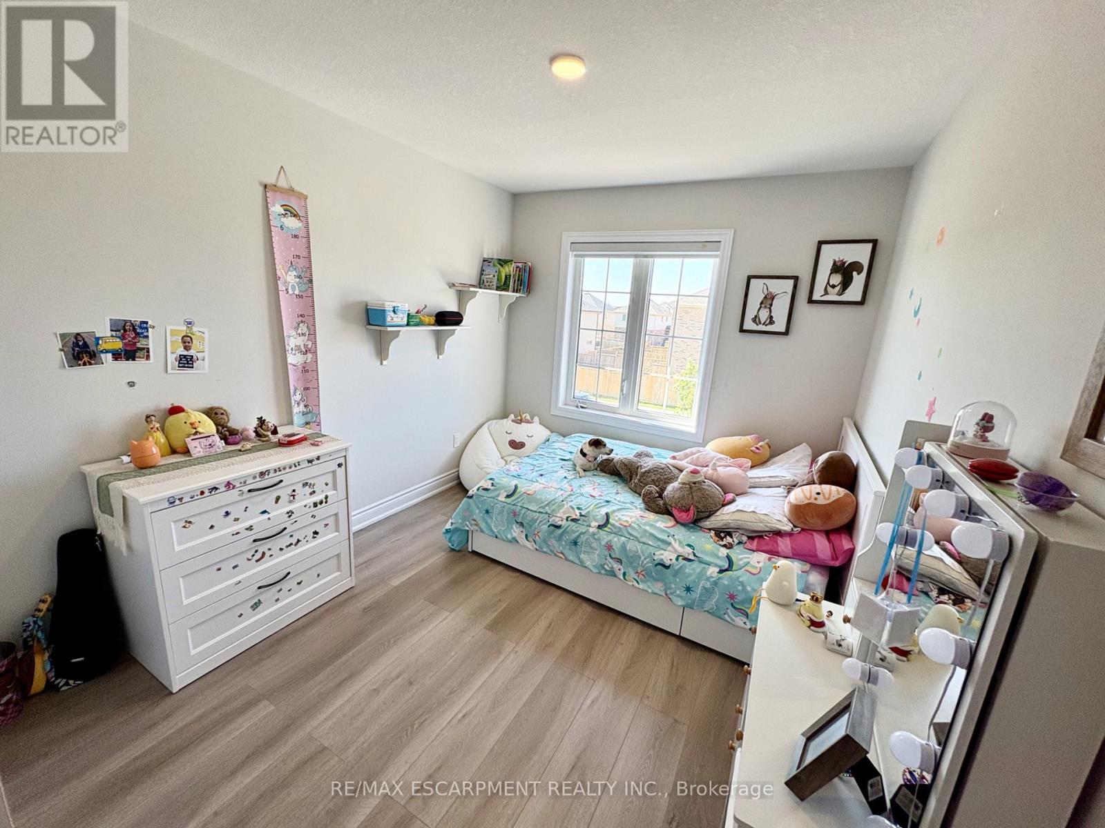 4 Harmony Way, Welland, Ontario  L2V 0G9 - Photo 10 - X13647756