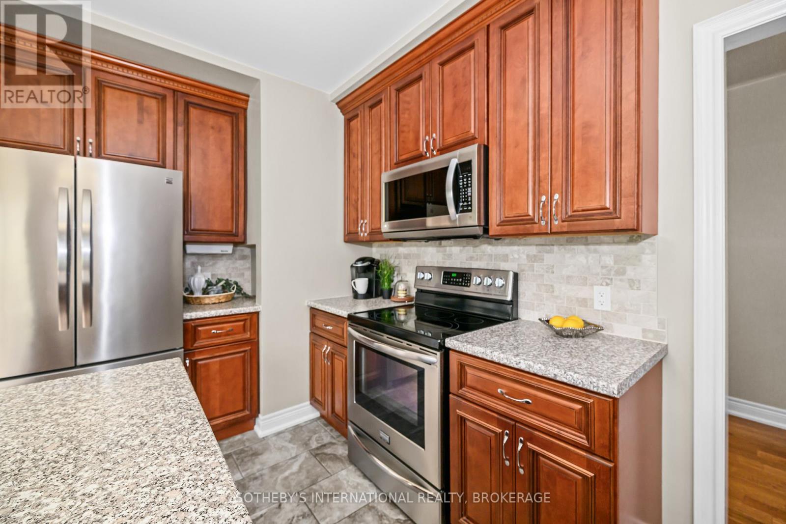 880 Edgemere Road, Fort Erie, Ontario  L2A 1A8 - Photo 15 - X13647782