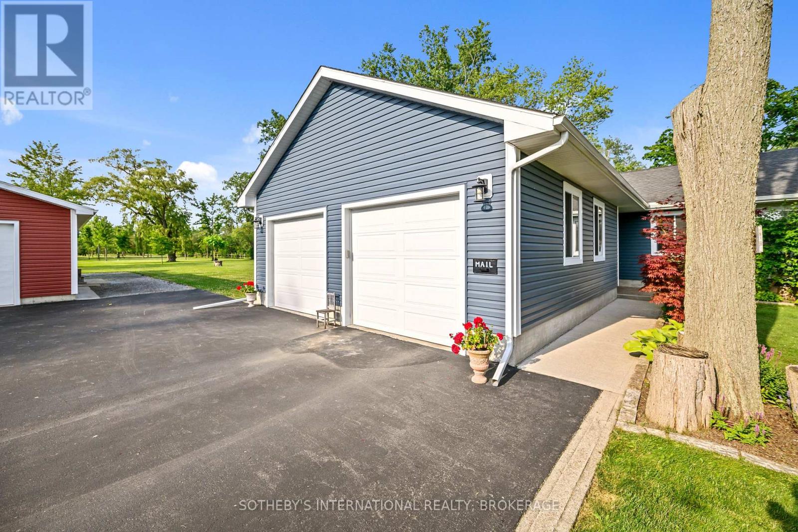 880 Edgemere Road, Fort Erie, Ontario  L2A 1A8 - Photo 8 - X13647782