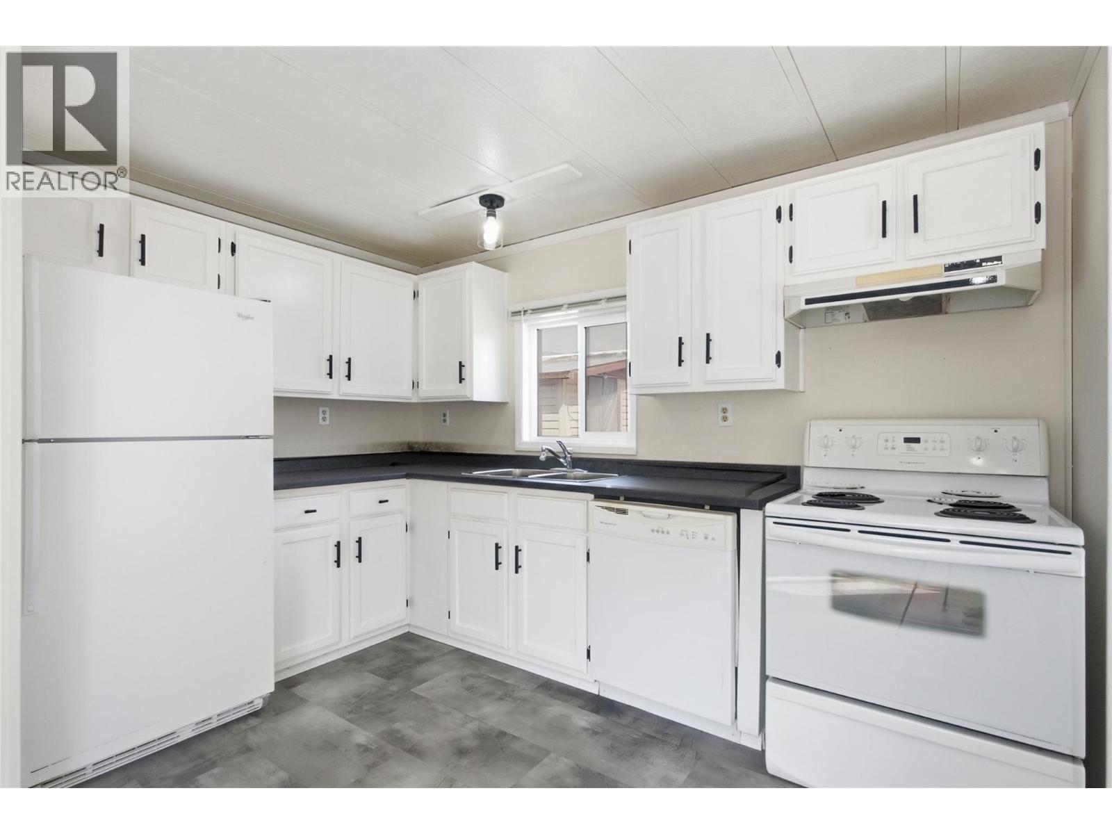 1000 Mesa Vista Court Unit# 20, Ashcroft, British Columbia  V0K 1A0 - Photo 11 - 10396025
