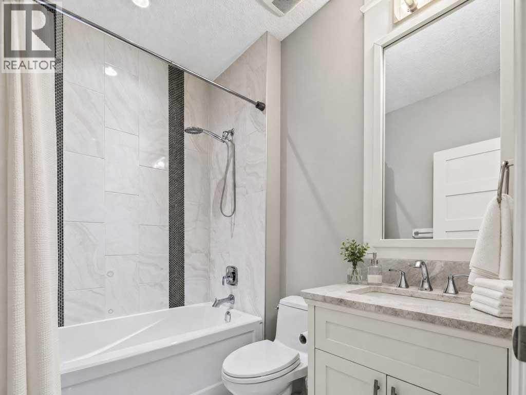 123 Aspen Summit Heath SW, Calgary, Alberta  T3H 0T5 - Photo 33 - A2333376
