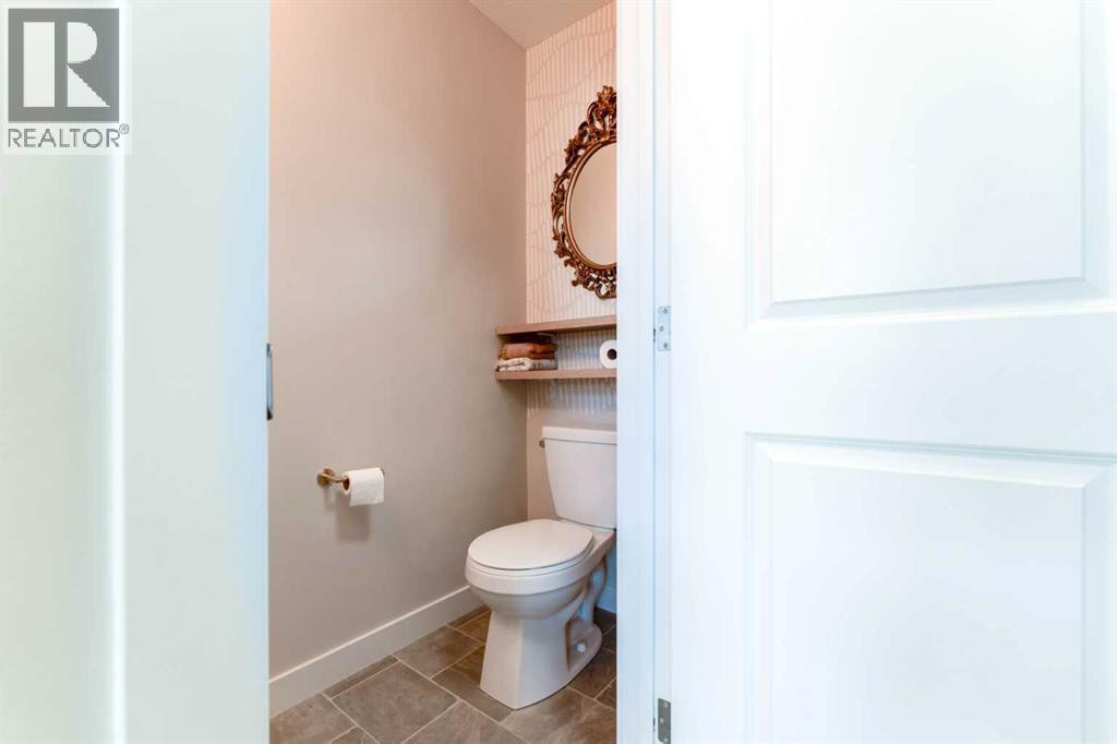 416 Sage Hill Grove NW, Calgary, Alberta  T3R 0Z8 - Photo 7 - A2335015