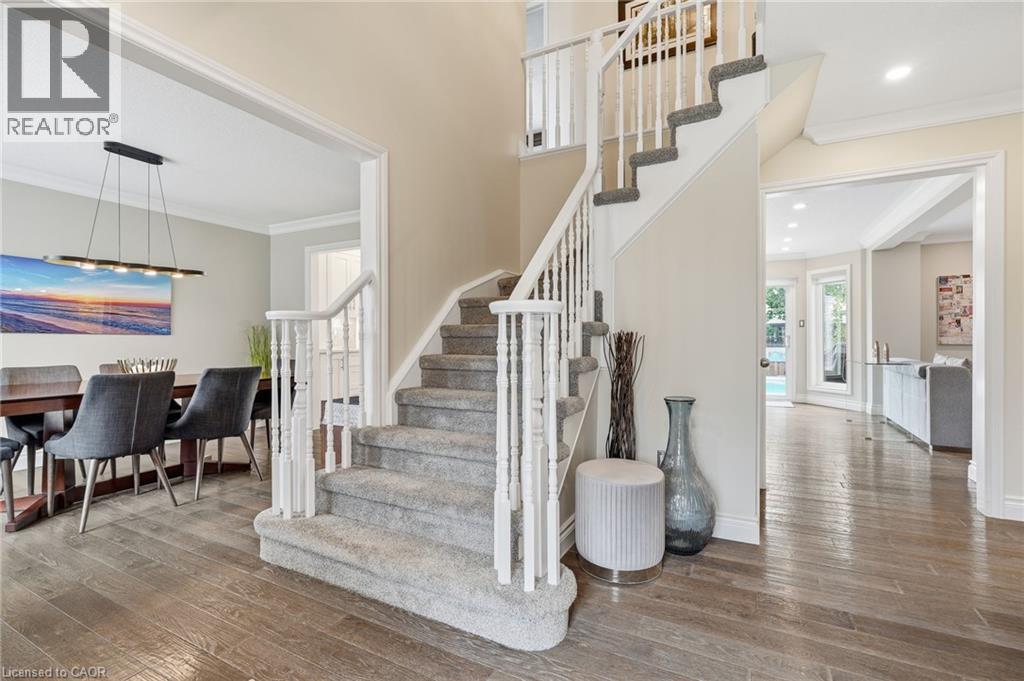 35 Culotta Drive, Waterdown, Ontario  L8B 0G9 - Photo 5 - 40852094