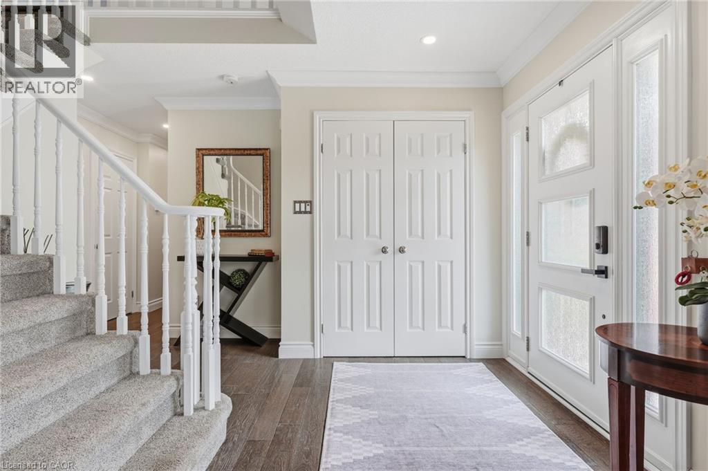 35 Culotta Drive, Waterdown, Ontario  L8B 0G9 - Photo 7 - 40852094