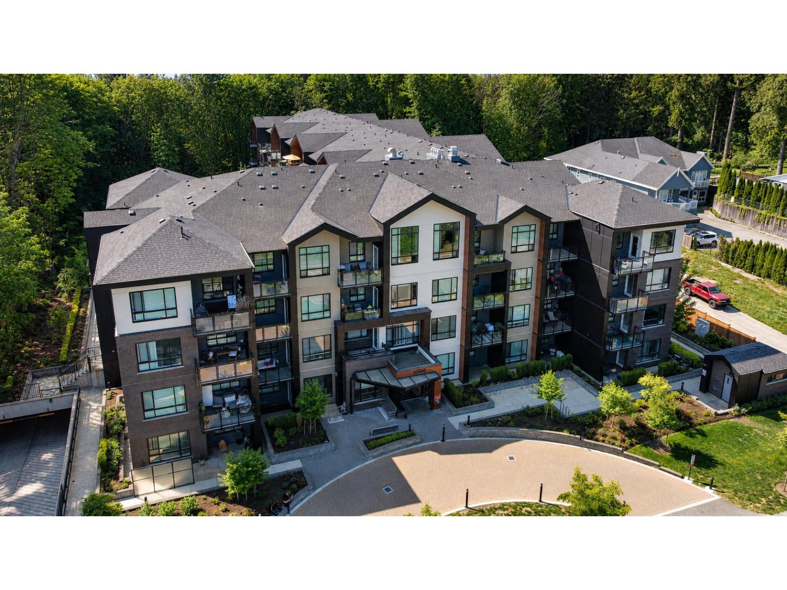203 32690 14th Avenue, Mission, British Columbia  V2V 0K5 - Photo 1 - R3120683