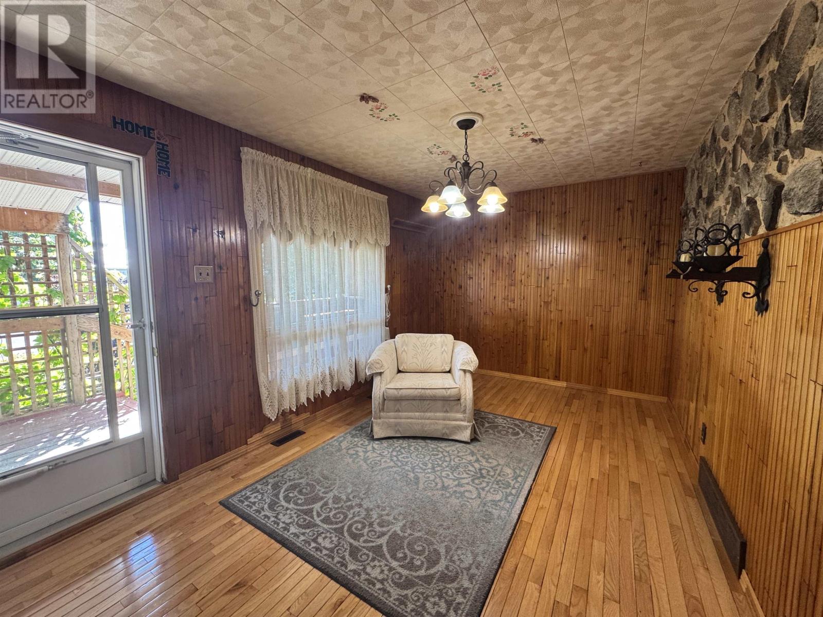 20 Heron Dr, Manitouwadge, Ontario  P0T 2C0 - Photo 5 - TB2602265