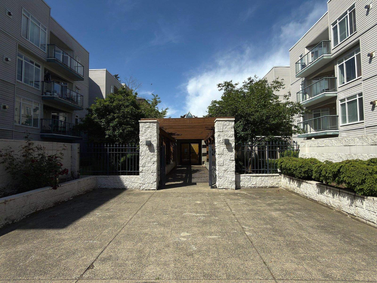 211 32085 George Ferguson Way, Abbotsford, British Columbia  V2T 2K7 - Photo 18 - R3153195
