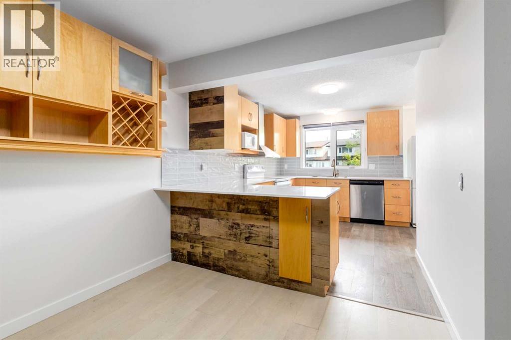 112, 1190 Ranchview Road NW, Calgary, Alberta  T3G 1Y2 - Photo 11 - A2326024