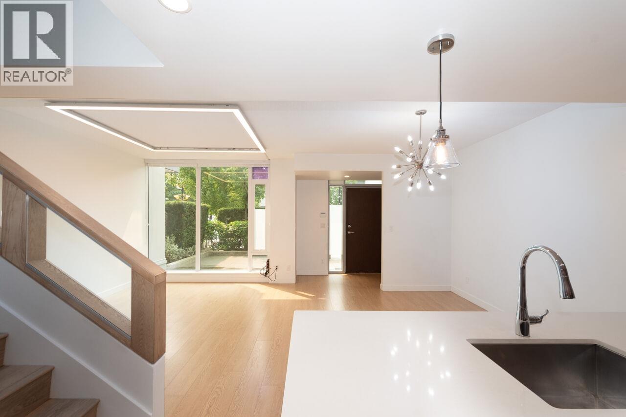 6556 Nelson Avenue, Burnaby, British Columbia  V5H 0G6 - Photo 5 - R3153524