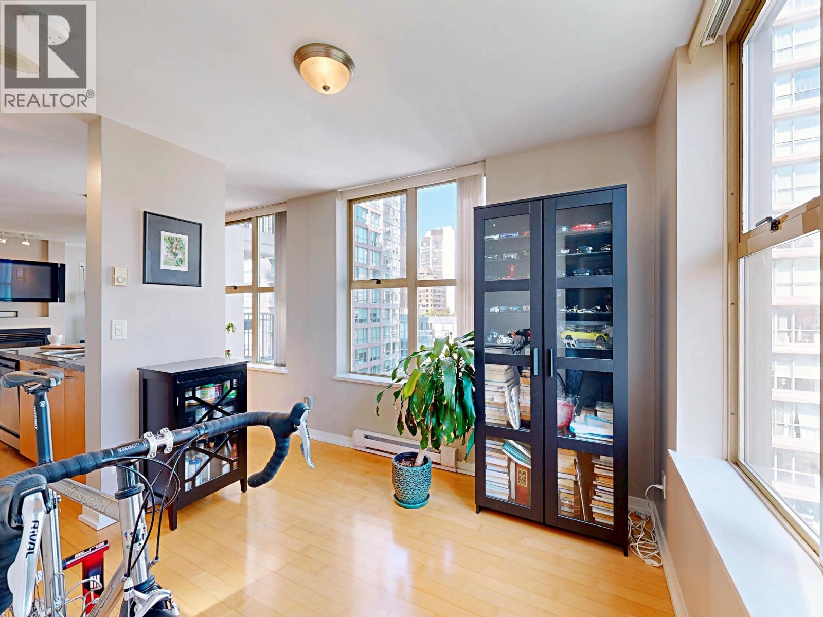1003 969 Richards Street, Vancouver, British Columbia V6B 1A8 - Photo 18 - R3153529