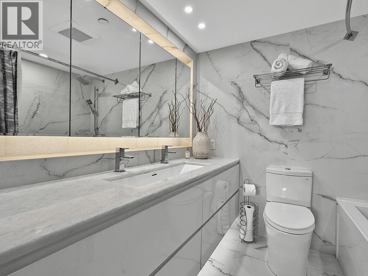 907 2201 Pine Street, Vancouver, British Columbia  V6J 5E7 - Photo 12 - R3153552