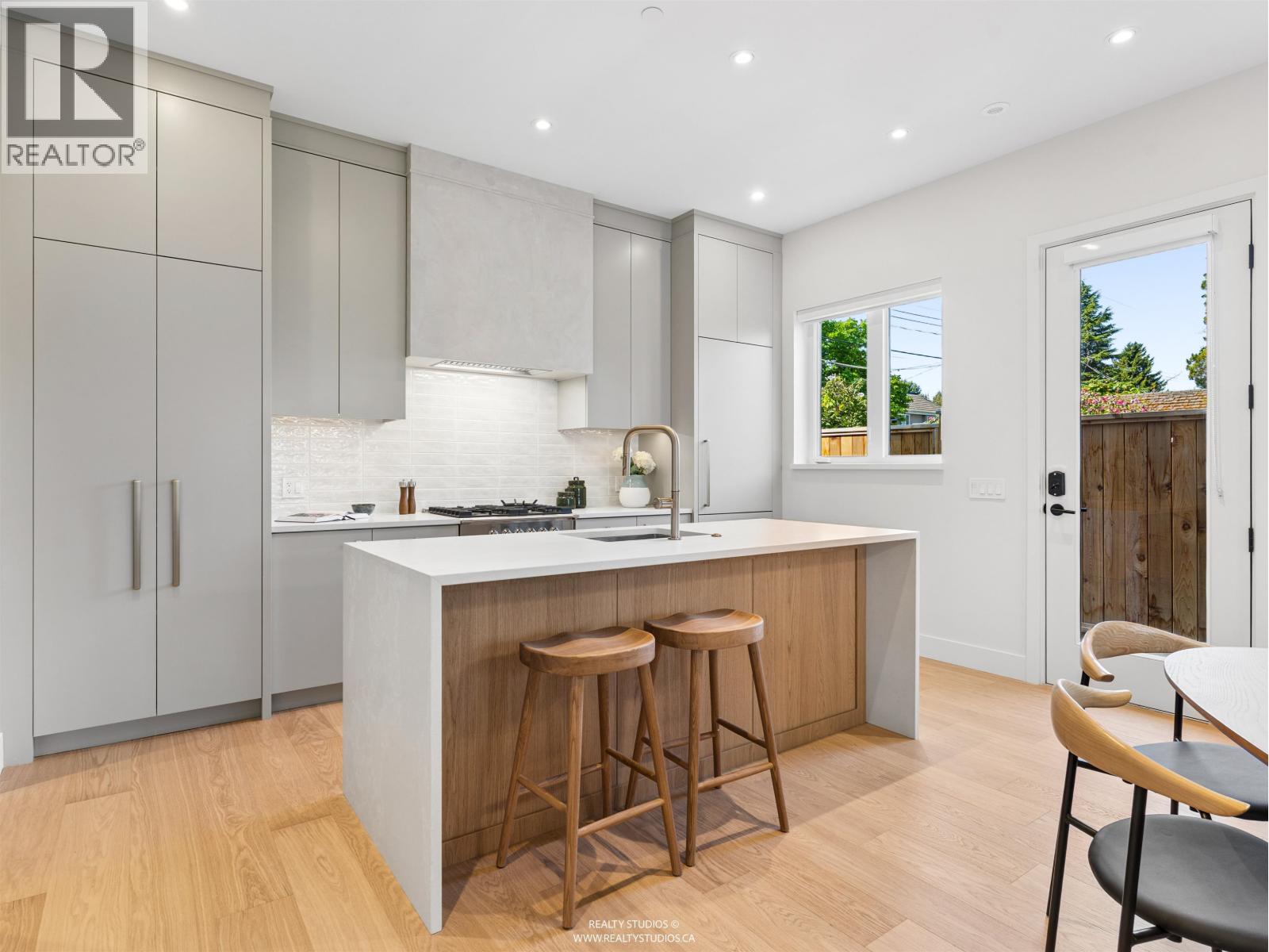 2 3060 W 34th Avenue, Vancouver, British Columbia V6N 2K2 - Photo 7 - R3153554