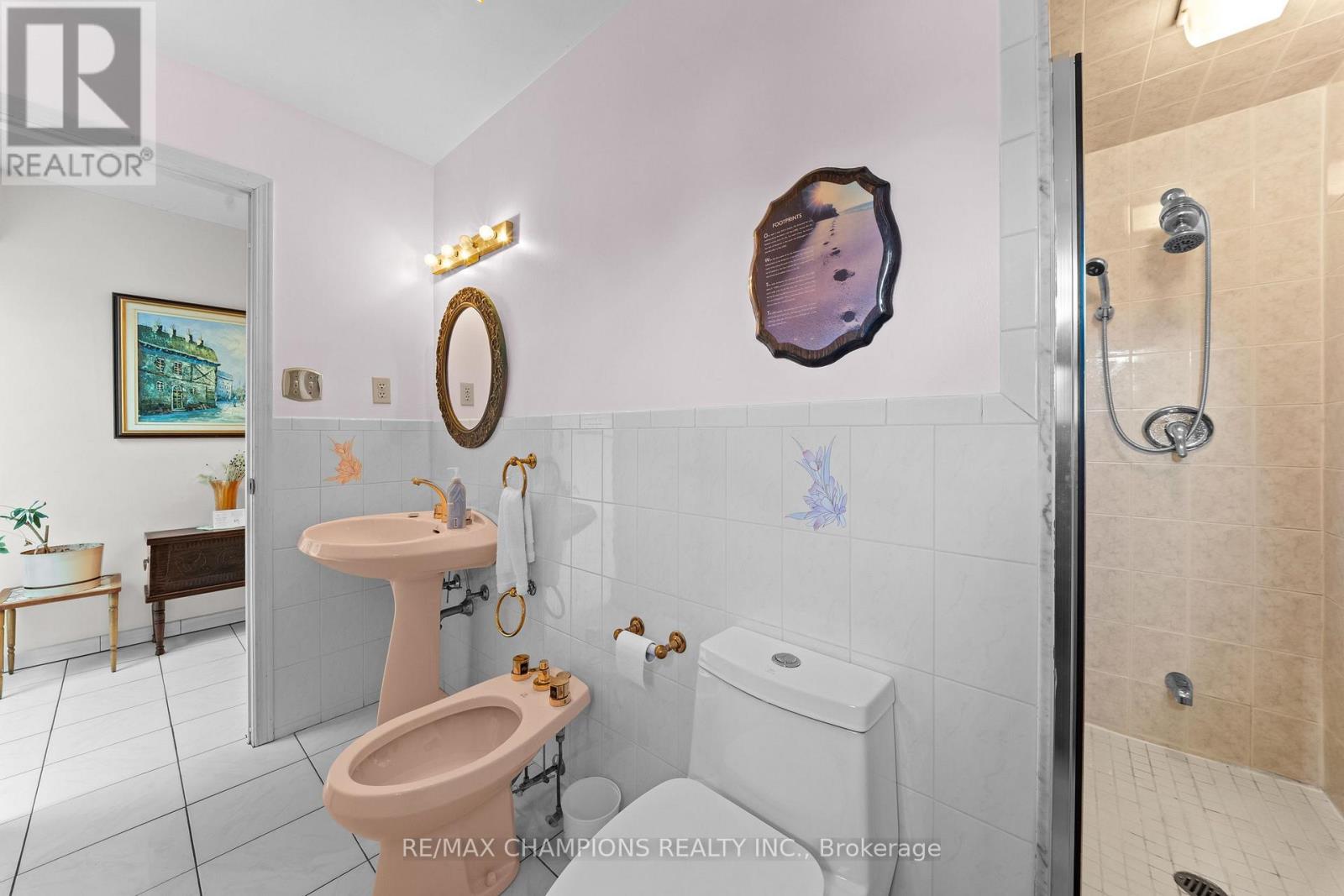 4047 Countryside Drive E, Brampton, Ontario  L6P 0T4 - Photo 23 - W13644050
