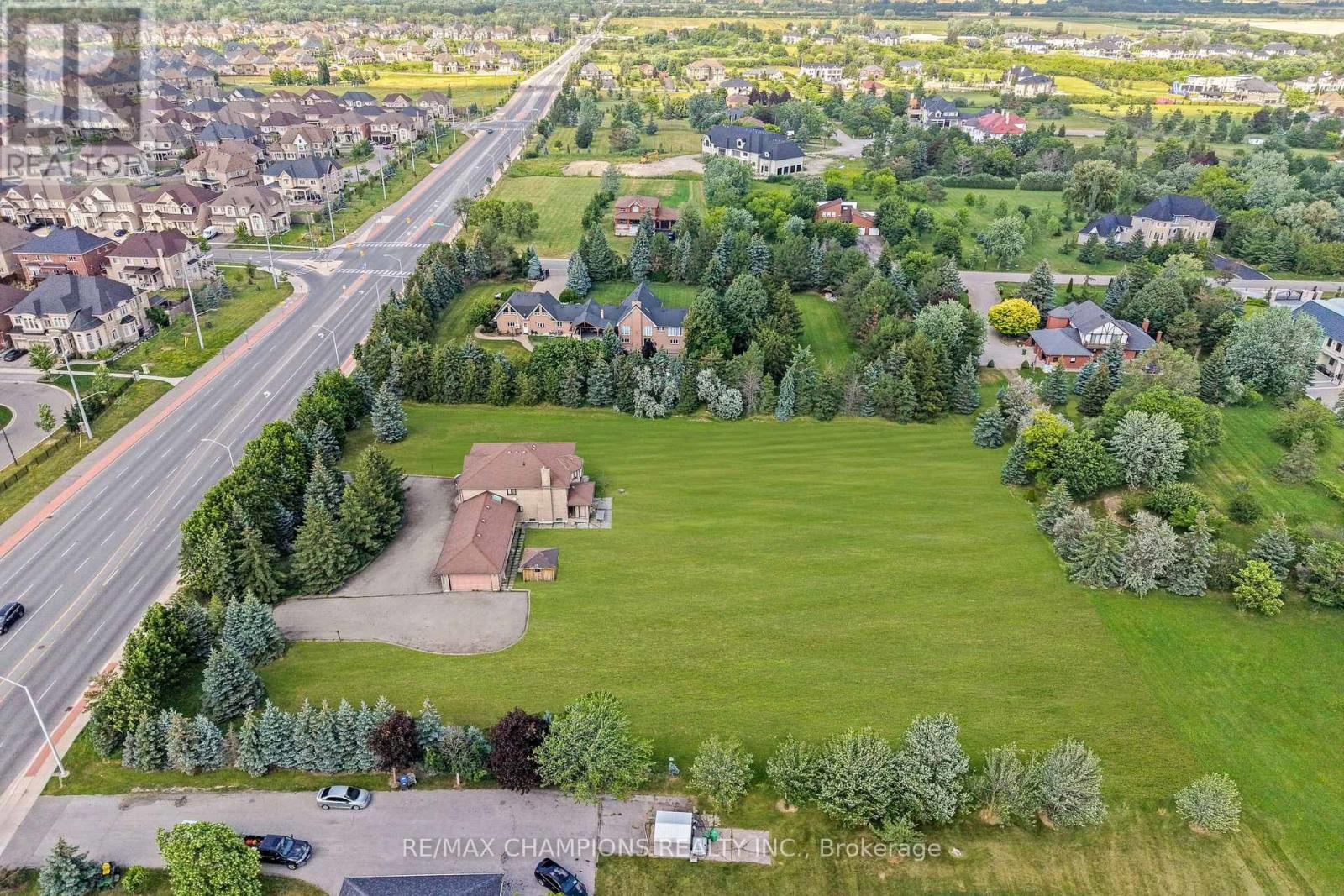 4047 Countryside Drive E, Brampton, Ontario  L6P 0T4 - Photo 48 - W13644050