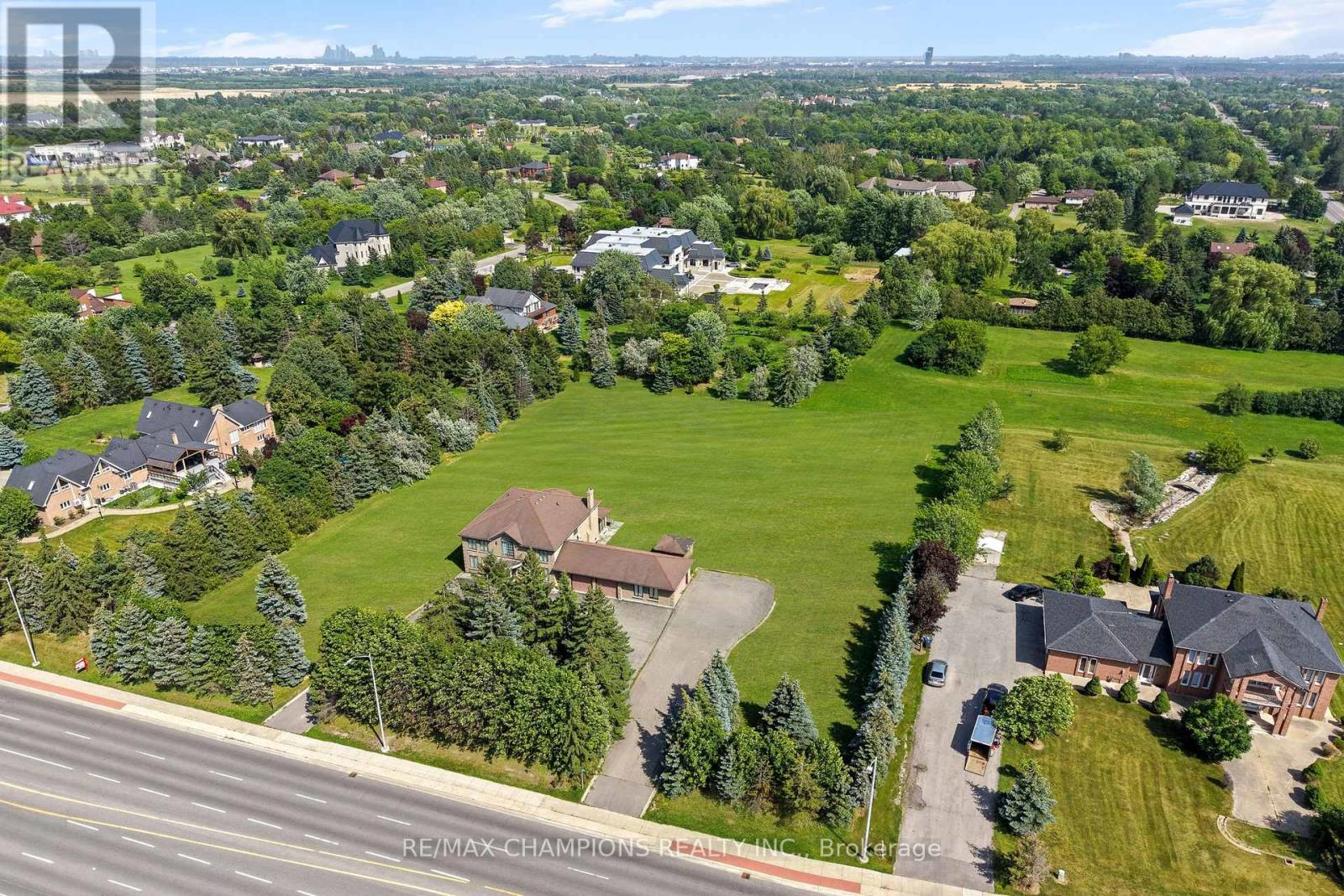 4047 Countryside Drive E, Brampton, Ontario  L6P 0T4 - Photo 42 - W13644050
