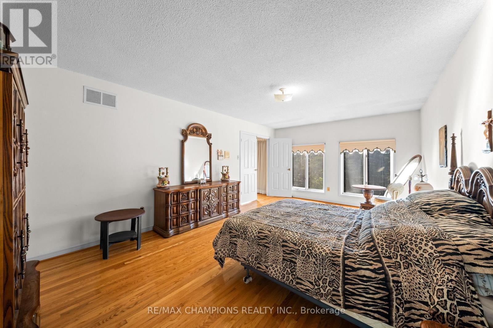4047 Countryside Drive E, Brampton, Ontario  L6P 0T4 - Photo 30 - W13644050