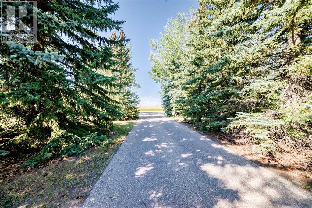 33165 Huggard Road, Rural Rocky View County, Alberta  T3Z 2C4 - Photo 43 - A2324995
