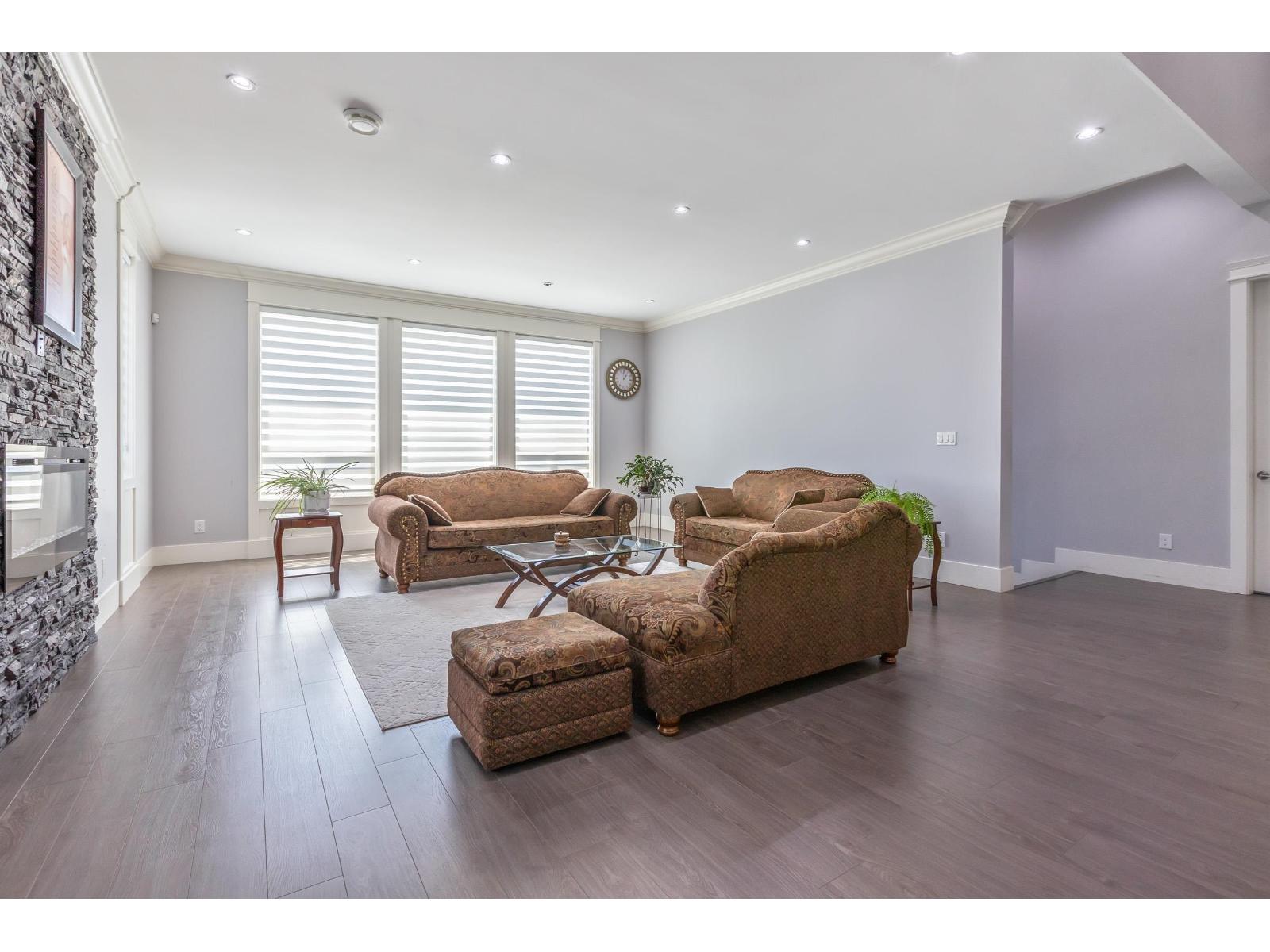 18833 54a Avenue, Surrey, British Columbia  V3S 6R4 - Photo 39 - R3153309