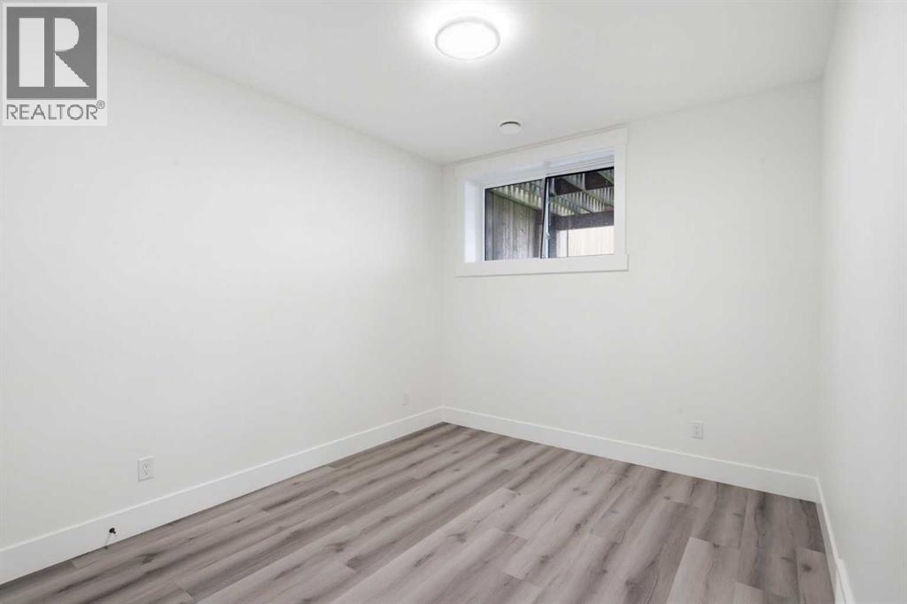 8518 33 Avenue NW, Calgary, Alberta  T3B 1M1 - Photo 28 - A2324775