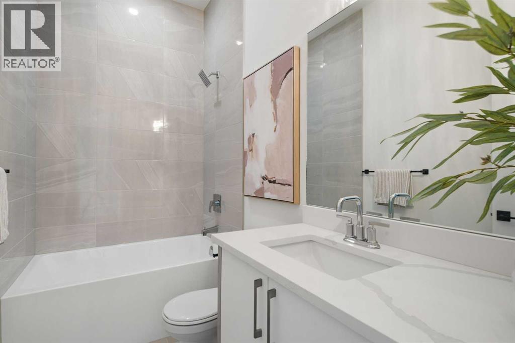 8518 33 Avenue NW, Calgary, Alberta  T3B 1M1 - Photo 16 - A2324775