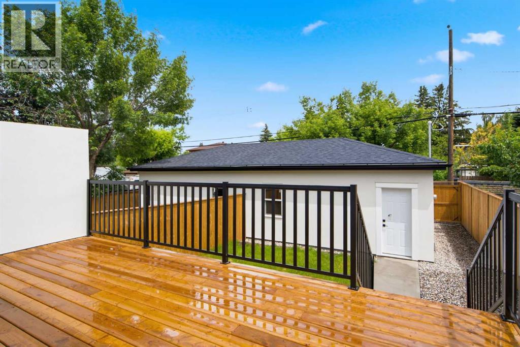8518 33 Avenue NW, Calgary, Alberta  T3B 1M1 - Photo 36 - A2324775