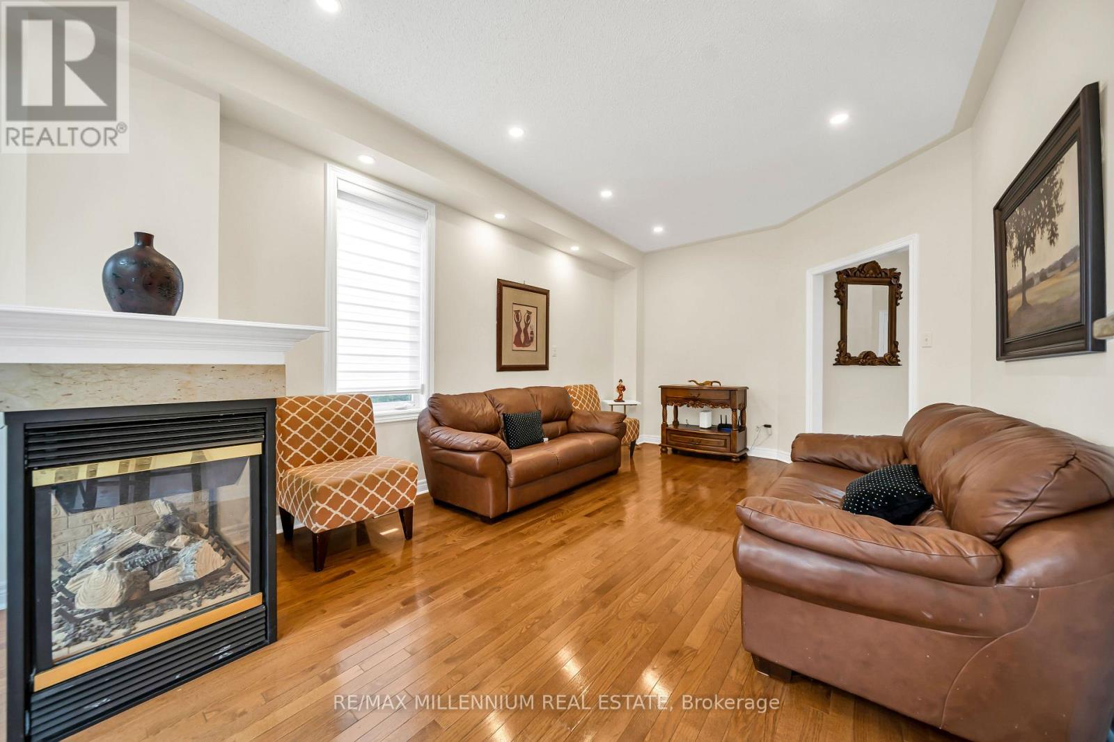 161 Julia Valentia Avenue, Vaughan, Ontario  L4H 1Z1 - Photo 10 - N13647836