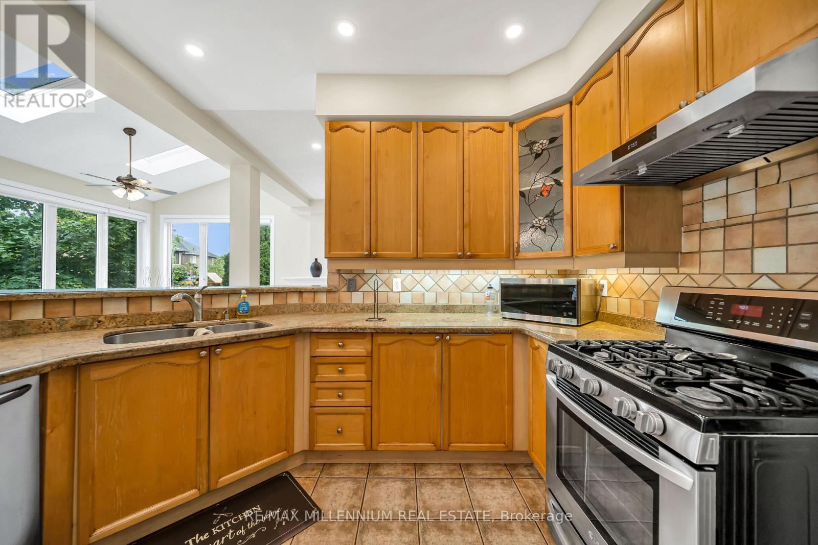 161 Julia Valentia Avenue, Vaughan, Ontario  L4H 1Z1 - Photo 20 - N13647836