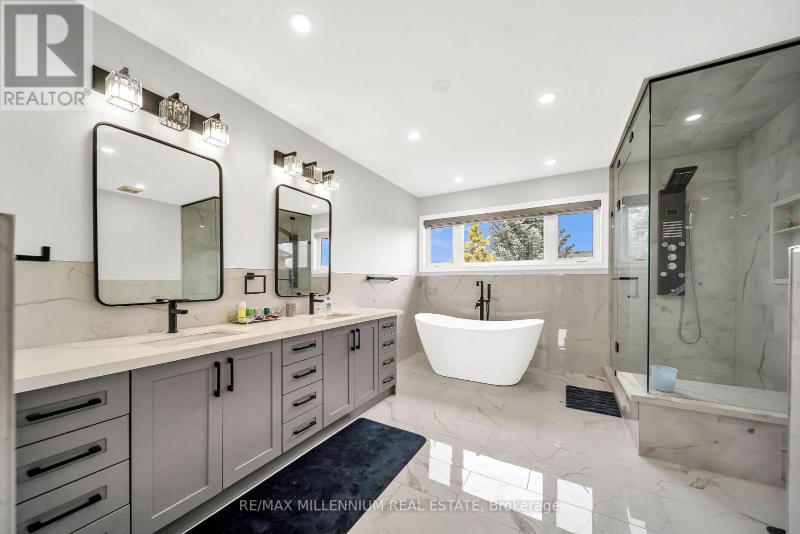 161 Julia Valentia Avenue, Vaughan, Ontario  L4H 1Z1 - Photo 30 - N13647836