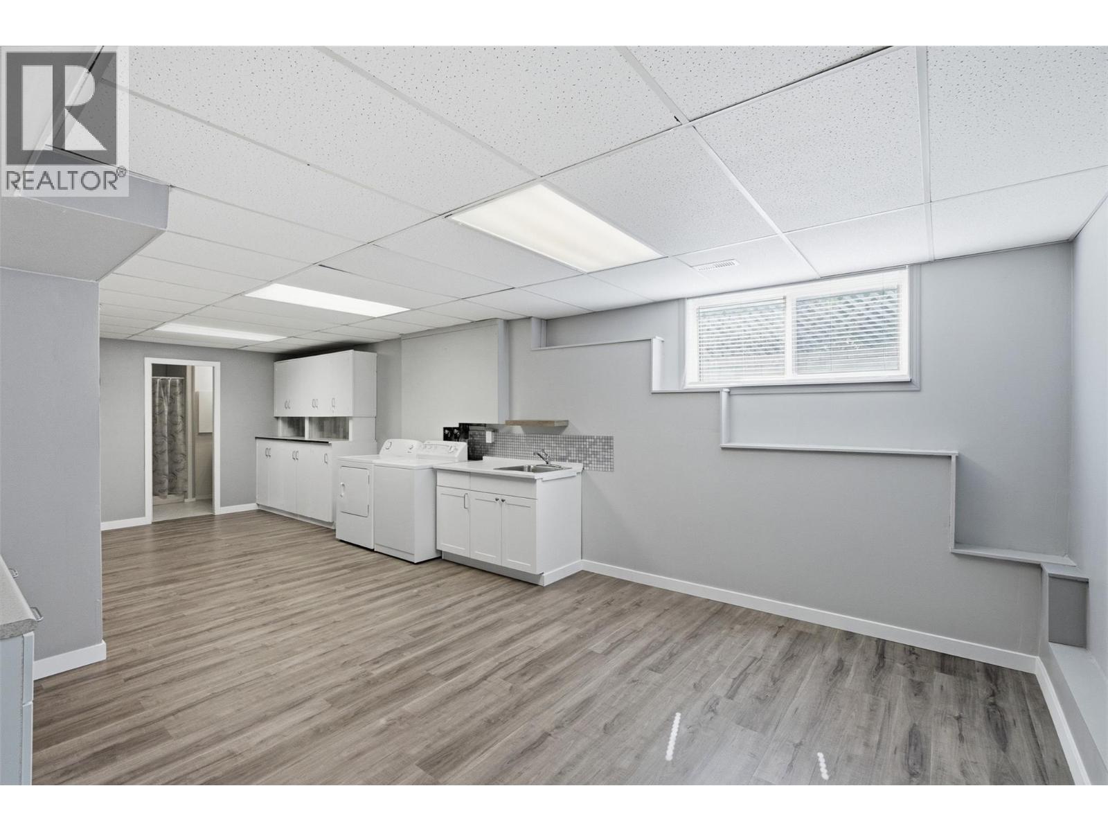 913 Greystone Crescent, Kamloops, British Columbia  V1S 1K7 - Photo 15 - 10396639