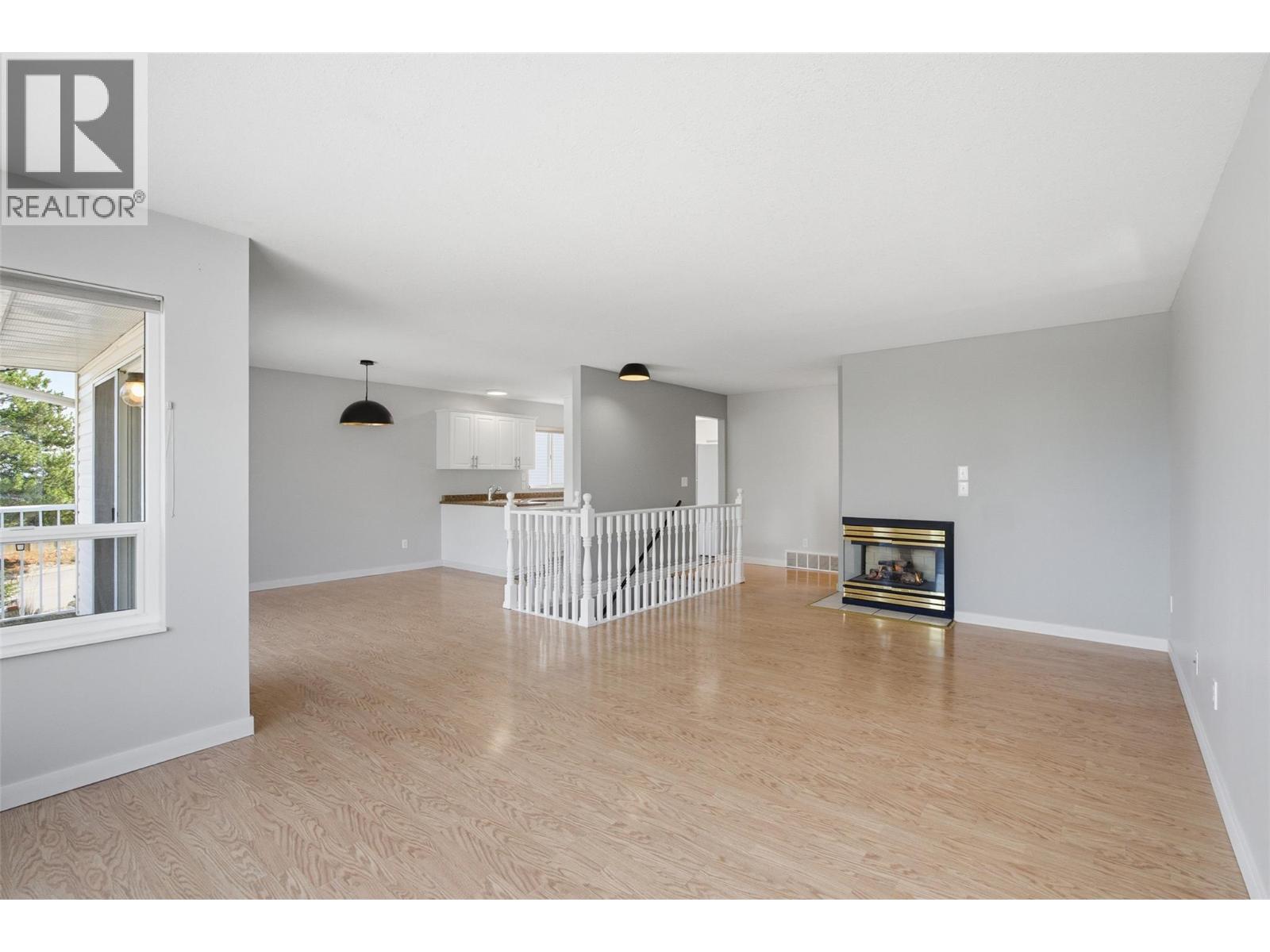 913 Greystone Crescent, Kamloops, British Columbia  V1S 1K7 - Photo 20 - 10396639