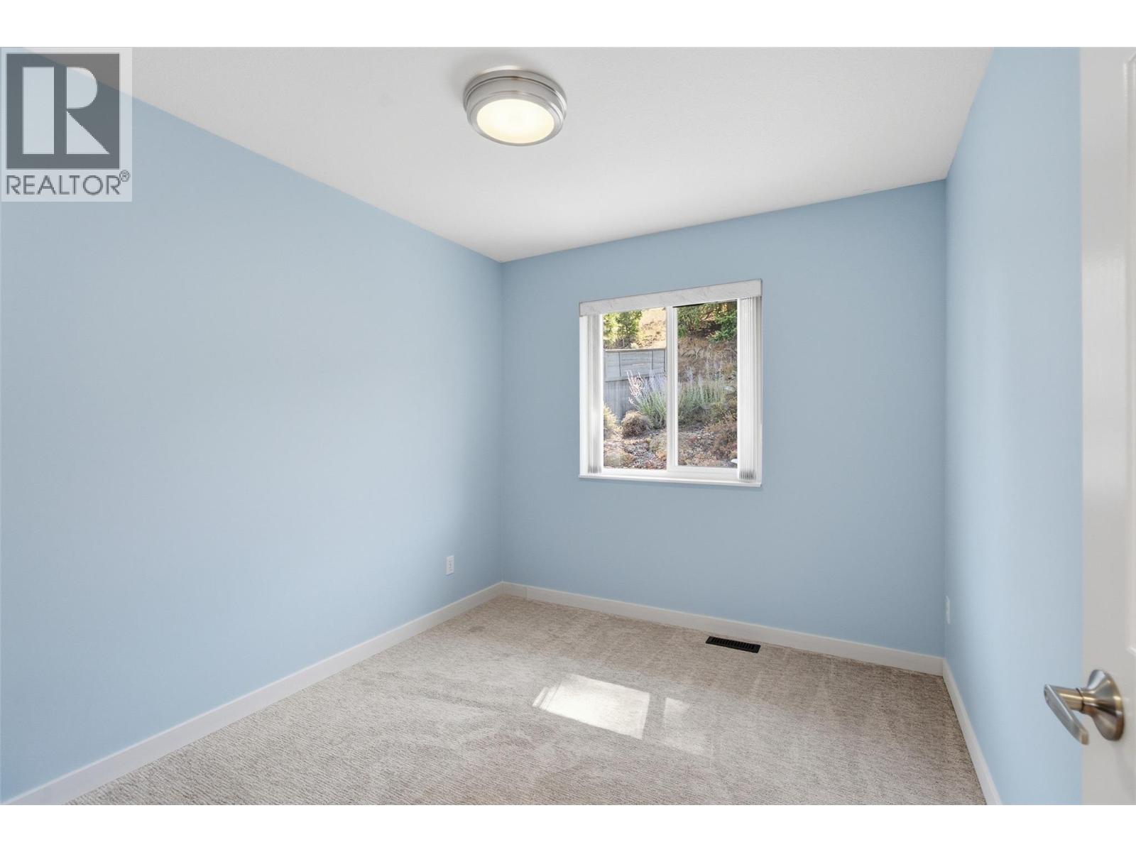 913 Greystone Crescent, Kamloops, British Columbia  V1S 1K7 - Photo 39 - 10396639