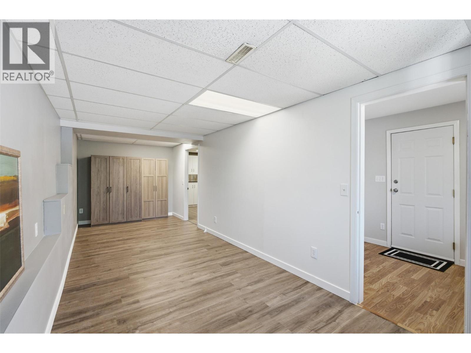 913 Greystone Crescent, Kamloops, British Columbia  V1S 1K7 - Photo 8 - 10396639